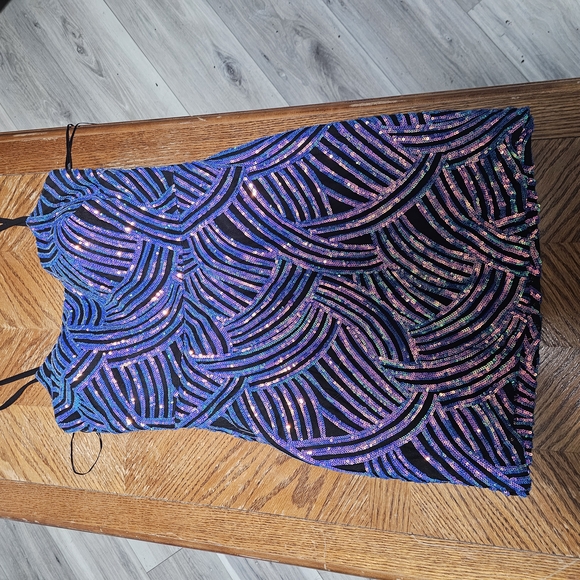 Colorful Sequin Patterned Dress - Picture 1 of 3